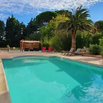 Bed and Breakfast Au Secret Des Bregines 4*
