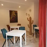 Bed and Breakfast Au Secret Des Bregines Μπεζιέ