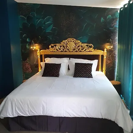 Bed & Breakfast Au Secret Des Bregines