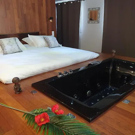 Bed & Breakfast Au Secret Des Bregines