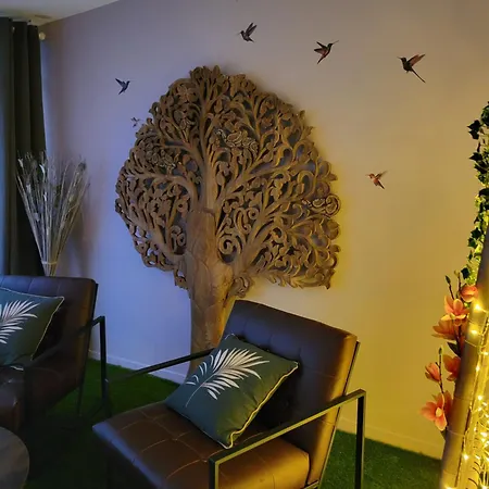 Au Secret Des Bregines Bed & Breakfast Beziers