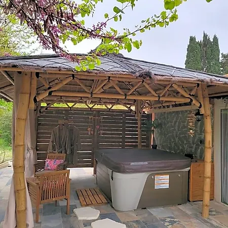 Au Secret Des Bregines Bed & Breakfast Beziers